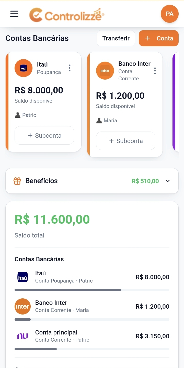 Organização por contas bancárias no Controlizze, com saldo de cada conta e saldo total